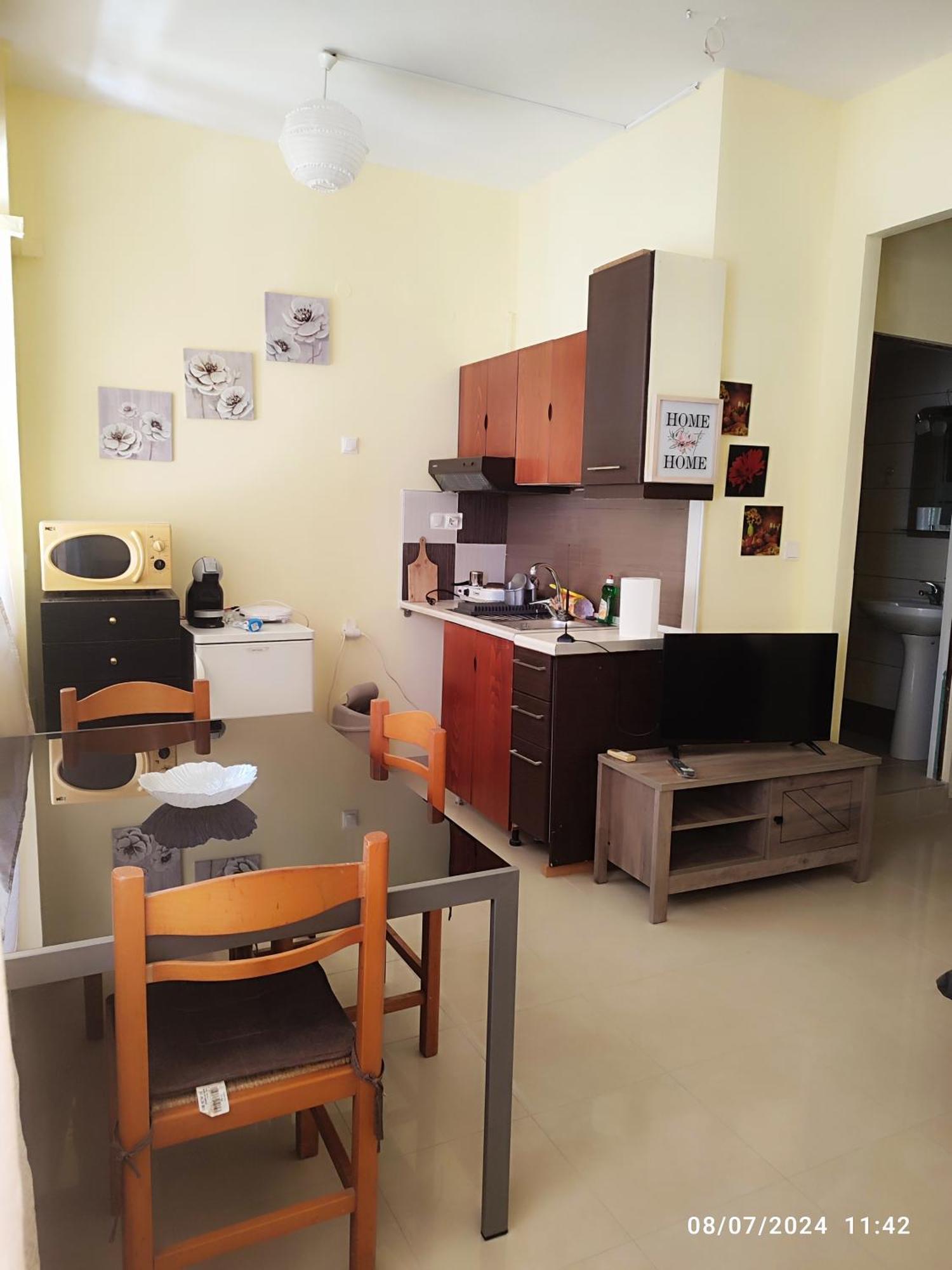 Small Apartment In The City Of Chania ハニア エクステリア 写真